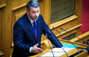 Ανδρουλάκης: Η παρέα του Μαξίμου τα γνωρίζει όλα για την τραγωδία των Τεμπών