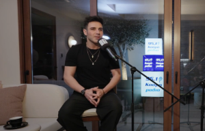 Πέτρος Ιακωβίδης: Θα ήταν τιμή μου να πάω στη Eurovision, αλλά μόνο με ελληνικό στίχο