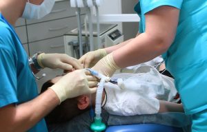 Σε κρίσιμη κατάσταση ο τρίχρονος μετά τη φωτιά στο σπίτι του στην Κεφαλονιά