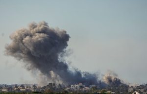 Δεν σταματούν να βομβαρδίζουν τη Γάζα οι Ισραηλινοί – 25 άνθρωποι σκοτώθηκαν ανήμερα της Κυριακής του Πάσχα