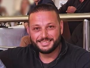 Στην αντεπίθεση περνά ο φίλος του Άρη Μουγκοπέτρου: «Εκείνος μου ζήτησε να του δώσω την κροτίδα»