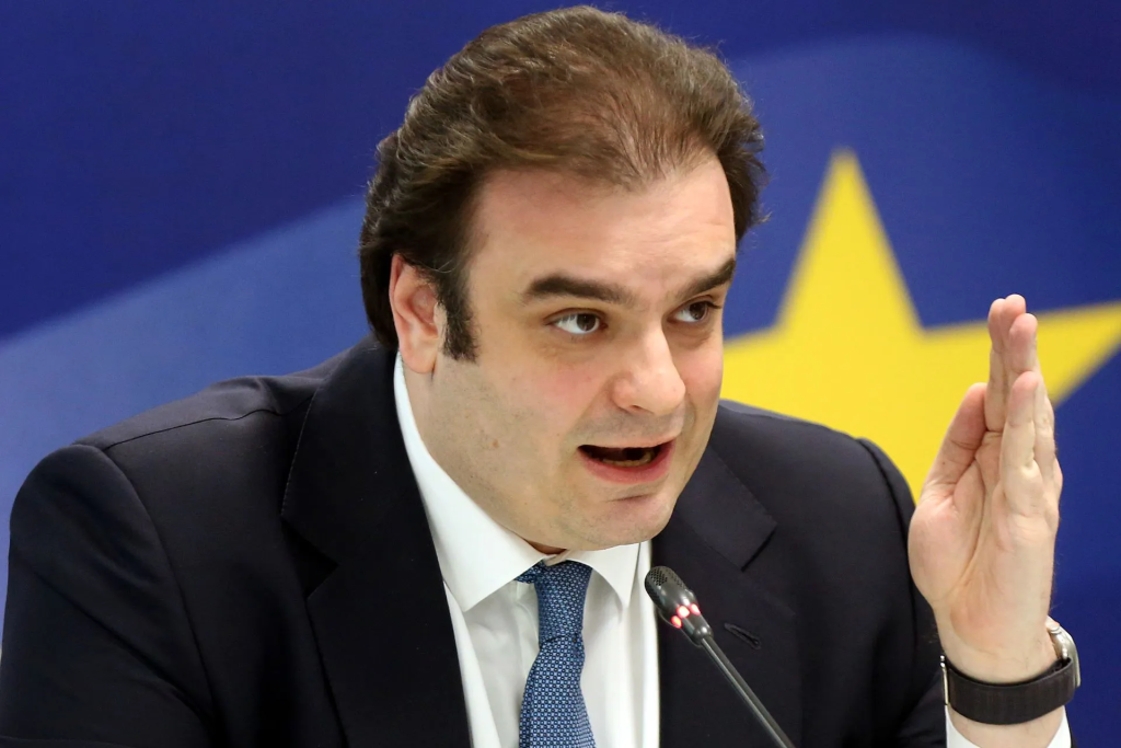 Στην εαρινή σύνοδο του ΔΝΤ ο Πιερρακάκης, στο επίκεντρο οι δασμοί