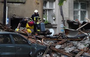 Τουλάχιστον 32 νεκροί και περισσότεροι από 80 τραυματίες από το ρωσικό πυραυλικό πλήγμα στo Σούμι της Ουκρανίας