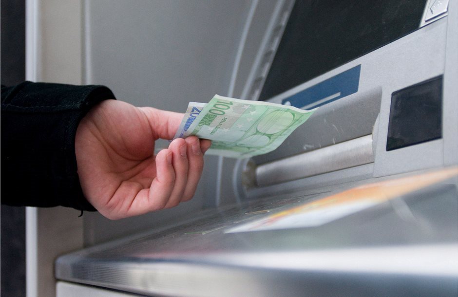 Έγινε η πληρωμή, μόνο ένας στους τρεις είδε τη συνδεδεμένη, πώς δικαιολογεί το… χάος επίσημα ο ΟΠΕΚΕΠΕ