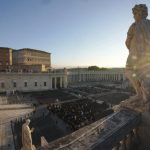 Η Ρώμη αποχαιρετά τον πάπα Φραγκίσκο: Όλες οι λεπτομέρειες για την κηδεία του ποντίφικα – Δείτε live εικόνα από το Βατικανό