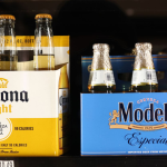 Η Constellation Brands μείωσε τις προσδοκίες πωλήσεων της για την επόμενη τριετία