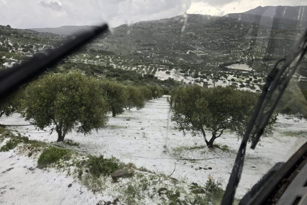 Τρίτος γύρος καταστροφών σε Κρήτη, Ημαθία και Δυτική Ελλάδα από σφοδρό χαλάζι που έπεσε 24 - 25 Απριλίου