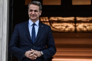 Μητσοτάκης: «Ο πάπας Φραγκίσκος αφιέρωσε τη ζωή του στην ειρήνη, στη φιλία και στην αλληλεγγύη»