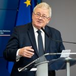 Ενεργοποίηση ρήτρας αναθεώρησης για μακροπρόθεσμες γραπτές συμβάσεις αγροτών αν η τιμή είναι κάτω του κόστους παραγωγής