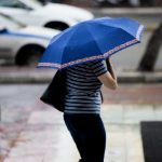 Καιρός: Πού αναμένονται τοπικές βροχές και καταιγίδες μετά το μεσημέρι