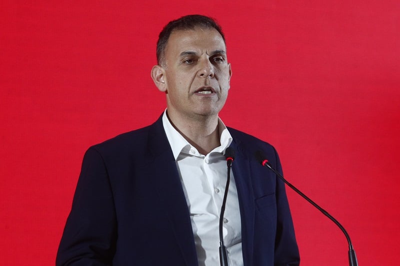 Καραμέρος: Με αλλοιωμένα βίντεο προσπαθεί η κυβέρνηση να μπαζώσει την έρευνα για την πυρόσφαιρα