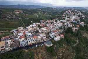 Νέος έλεγχος με drone για τις ρηγματώσεις στις Βούτες Ηρακλείου