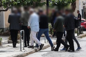 Αντιμέτωποι με βαριά αδικήματα οι συλληφθέντες για κύκλωμα που δρούσε στο Κτηματολόγιο