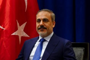 Φιντάν: Η Ρωσία και η Ουκρανία «επιθυμούν μια κατάπαυση του πυρός»