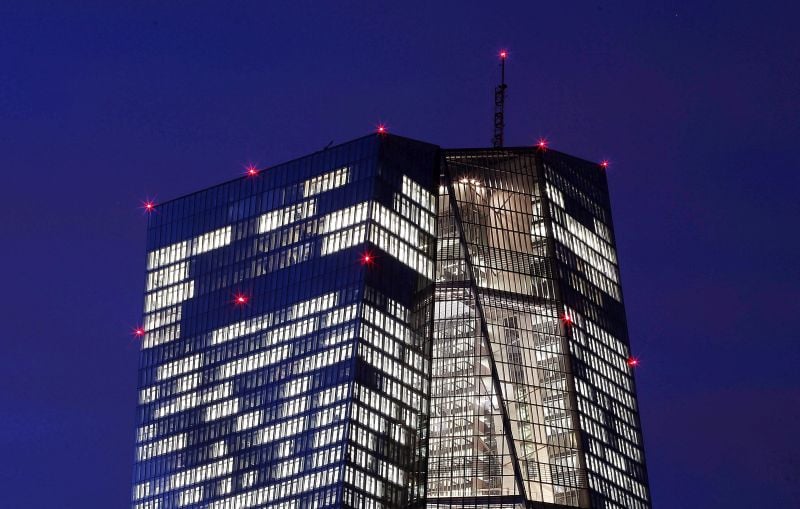 Μείωση των επιτοκίων της ΕΚΤ την ερχόμενη εβδομάδα προεξοφλούν τα ομόλογα