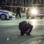Επίθεση με καλάσνικοφ στα Άνω Λιόσια: Οι δράστες παρακολουθούσαν τον 42χρονο – Δείτε βίντεο ντοκουμέντο από τη στιγμή των πυροβολισμών