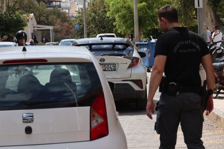 Προφυλακίστηκε ο γνωστός τράπερ και οι άλλοι τρεις για την απαγωγή του 24χρονου στον Υμηττό