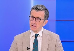 Αντιδράσεις για τον χαρακτηρισισμό «πατσαβούρα» του Άρη Πορτοσάλτε για την Παλαιστινιακή σημαία