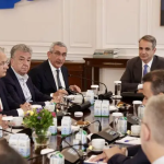 Επίσπευση διαδικασιών στις Περιφέρειες ζήτησε ο Μητσοτάκης