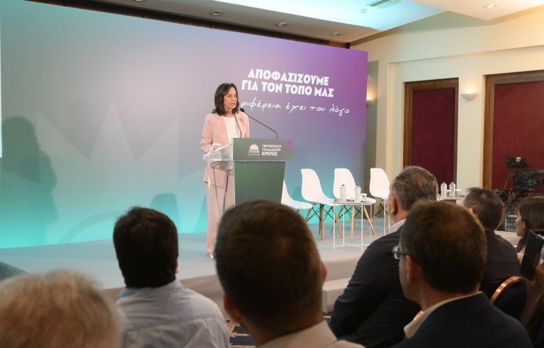 Άννα Διαμαντοπούλου για το ΠΑΣΟΚ: «Είμαστε αποφασισμένοι να πάμε σε ανατροπές, γιατί έτσι δεν μπορεί να συνεχίσουμε»