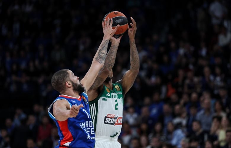 Euroleague: Η Εφές ισοφάρισε την σειρά σε 2-2 νίκες και στην έδρα του Παναθηναϊκού θα κριθεί η πρόκριση στο Final4