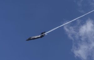 Ισραηλινές επιδρομές σε λιμάνια που ελέγχουν οι Χούθι στην Υεμένη