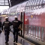 Τουλάχιστον 17 τραυματίες σε επίθεση με μαχαίρι στον σιδηροδρομικό σταθμό του Αμβούργου – Συνελήφθη 39χρονη Γερμανίδα