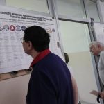 Yπεροχή της αντιπολίτευσης δείχνουν στην Ιταλία τα exit poll των δημοτικών εκλογών