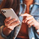 Youth Pass: Περισσότεροι 154.000 νέοι 18 και 19 ετών θα το λάβουν φέτος