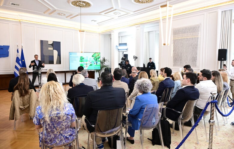 Μητσοτάκης για την Εθνική Στρατηγική για την βία ανηλίκων: Οι γονείς να αφιερώσουν χρόνο να καταλάβουν πώς σκέφτονται τα παιδιά