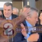 Άνδρας χτύπησε στο κεφάλι τον πρόεδρο του CHP, Οζγκιούρ Οζέλ – Ο δράστης είχε σκοτώσει τα παιδιά του το 2004