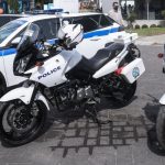 Bρέφος βρέθηκε σε σακούλα δίπλα σε κάδο απορριμμάτων στον Άλιμο