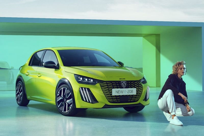 Το Peugeot E-208 προσφέρει πλέον μεγαλύτερη ηλεκτρική αυτονομία