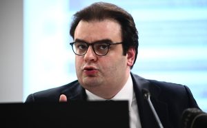 Πιερρακάκης: «Κλείδωσαν» νέες πρόωρες αποπληρωμές οφειλών του 1ου μνημονίου