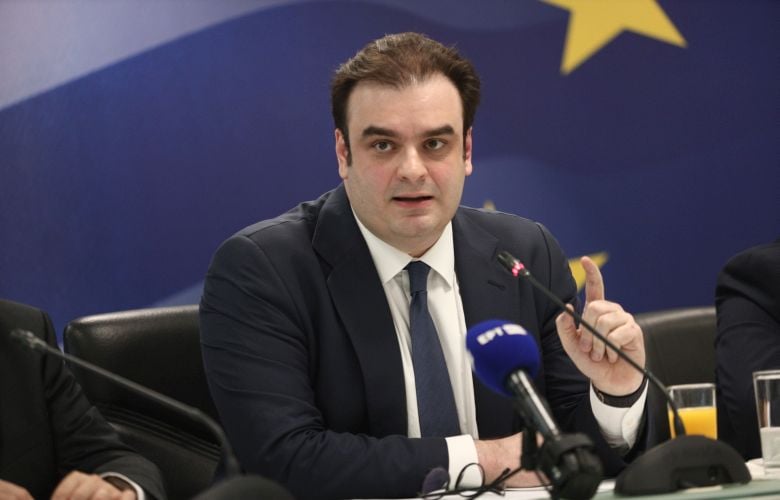 Κυριάκος Πιερρακάκης: Το ποσοστό της παραοικονομίας έχει πέσει στο μισό
