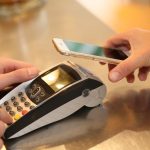 Η Viva.com ενεργοποιεί στην Ελλάδα το Tap to Pay στο iPhone