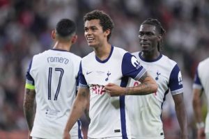 Τροπαιούχος η Τότεναμ στο Europa League