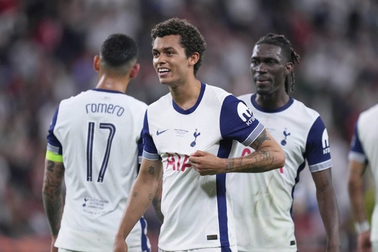 Τροπαιούχος η Τότεναμ στο Europa League