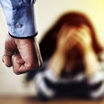 Απειλούσε να σκοτώσει την πρώην σύντροφό του έξω από το νηπιαγωγείο του παιδιού τους