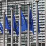 Αμερικανικά προϊόντα συνολικής αξίας 95 δισ. ευρώ στα αντίμετρα της Κομισιόν για τους δασμούς Τραμπ
