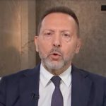 Στουρνάρας: «Το ευρώ θα μπορούσε να καταστεί το αντίπαλο δεος του δολαρίου»