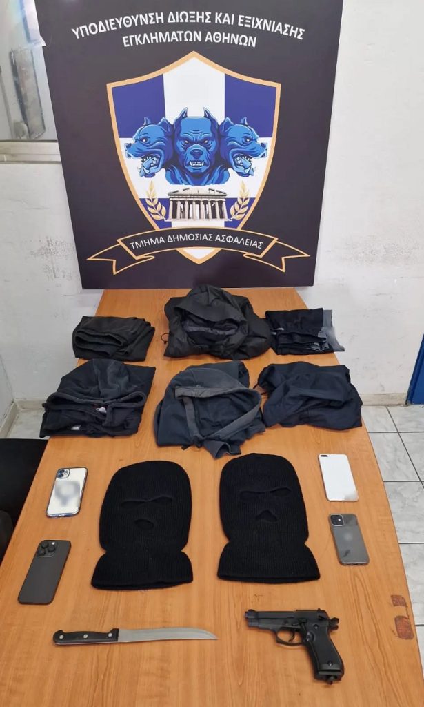 Τρεις ανήλικοι συνελήφθησαν για ληστείες σε καταστήματα ψιλικών στον Βύρωνα