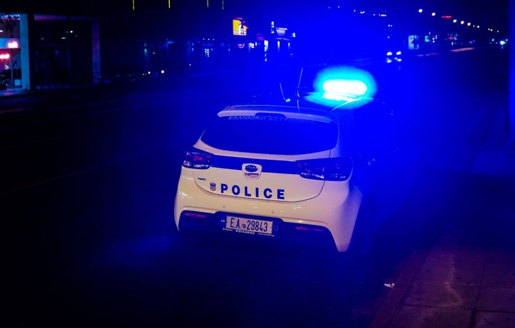 Επεισόδιο με πυροβολισμούς στον Εύοσμο από οδηγό στη μέση του δρόμου