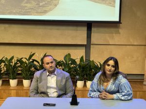 Το σχέδιο της οικογένειας Σαράντη για τη ΔΩΔΩΝΗ και η αγκαλιά με το 1 δις - Τυροκόμος