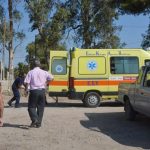 Ταχύπλοο σκάφος έπεσε στα βράχια στην περιοχή της Βούλας – Δύο τραυματίες