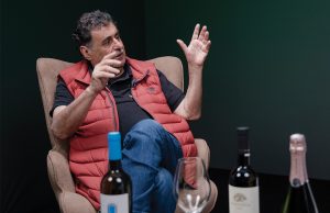 Η συναρπαστική πορεία του οινοποιού Γιάννη Τσέλεπου και το βροντερό του παρών σε 4 αμπελουργικές ζώνες - Winetrails