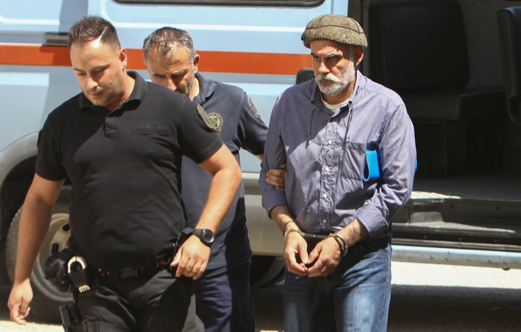 Ισόβια χωρίς ελαφρυντικά στον Επαμεινώνδα Κορκονέα – Επιστρέφει στη φυλακή