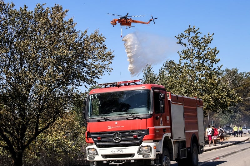 Οριοθετήθηκε η φωτιά στον Άγιο Γεώργιο Τροιζηνίας