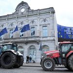 «Κάτω τα χέρια» από την ΚΑΠ λένε οι αγρότες, καθώς η ΕΕ σχεδιάζει αναδιάρθρωση του προϋπολογισμού