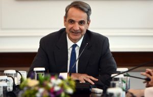 Ο Μητσοτάκης προειδοποιεί: Έκπτωση Πρυτάνεων αν δεν ανταποκρίνονται στις υποχρεώσεις τους